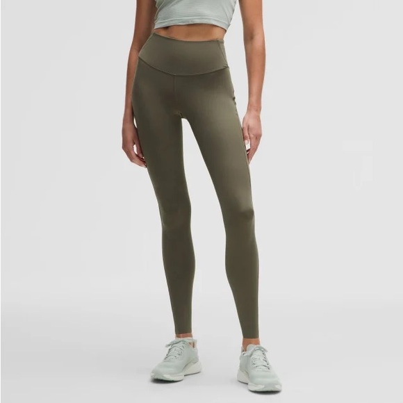 NWT Lululemon Leggings - Picture 1 of 3